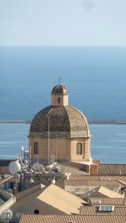 B&B Majestade Cagliari Zewnętrze zdjęcie